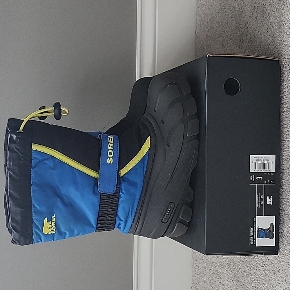 Sorel Youth Flurry